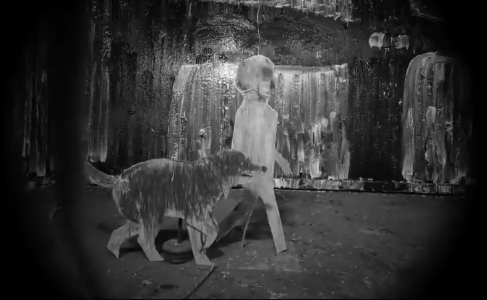 PJ Harvey, ‘I Inside the Old I Dying’: il videoclip diretto da Cristóbal León e Joaquín Cociña